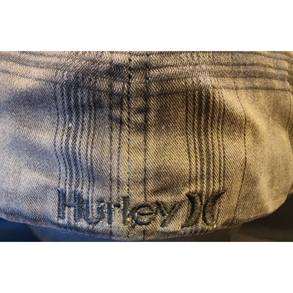 Men's Hurley Stretch Flex Fit Plaid Baseball Hat. Size S-M - Picture 5 of 12